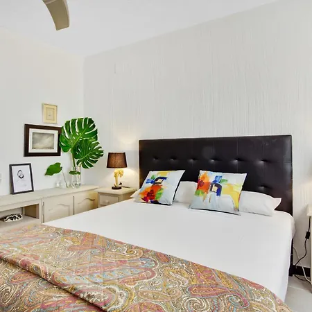 Pueblo Blanco 4 Apartment
